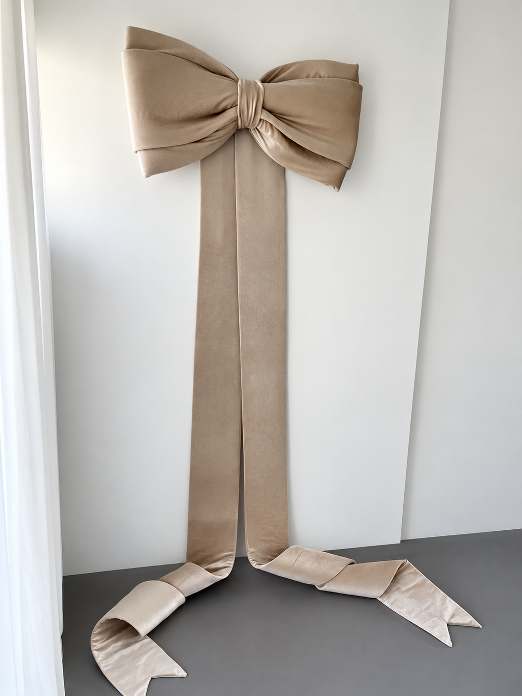 Champagne Giant Christmas Bow, Oversized Velvet Tree Bow, Long Tail Christmas Tree Topper