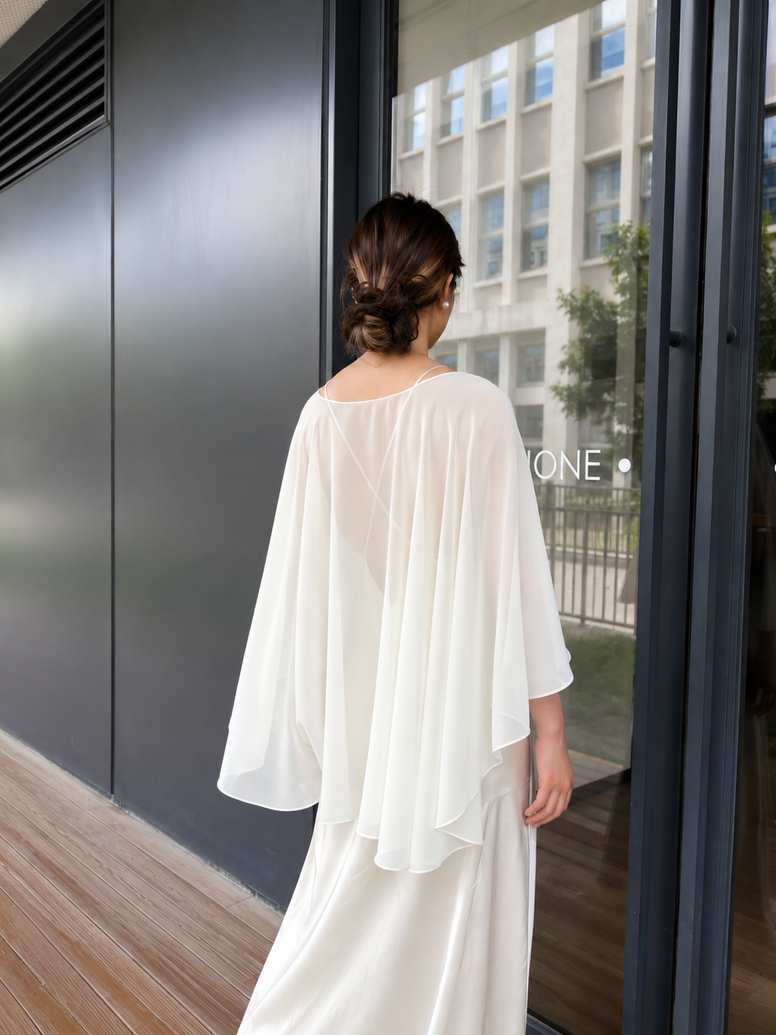 Elegant Chiffon Bridal Cape Shawl – Soft Flowy Wedding Cover Up for Bridal & Evening Dress